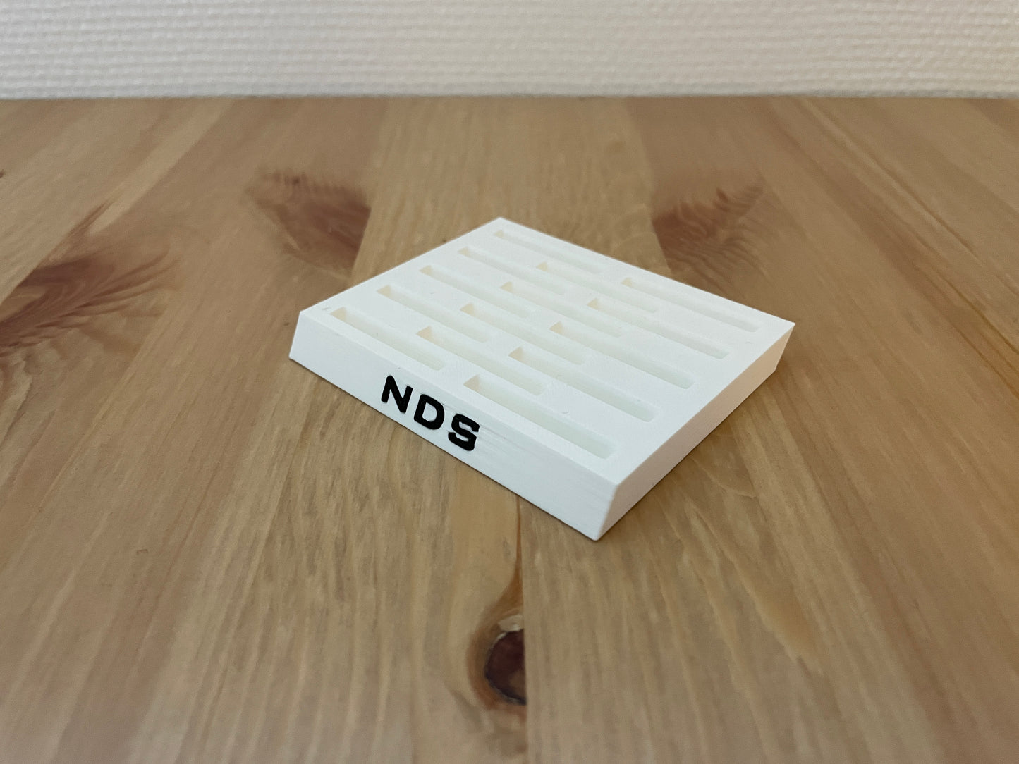 Spelständ för 14 Nintendo DS / 3DS-spel