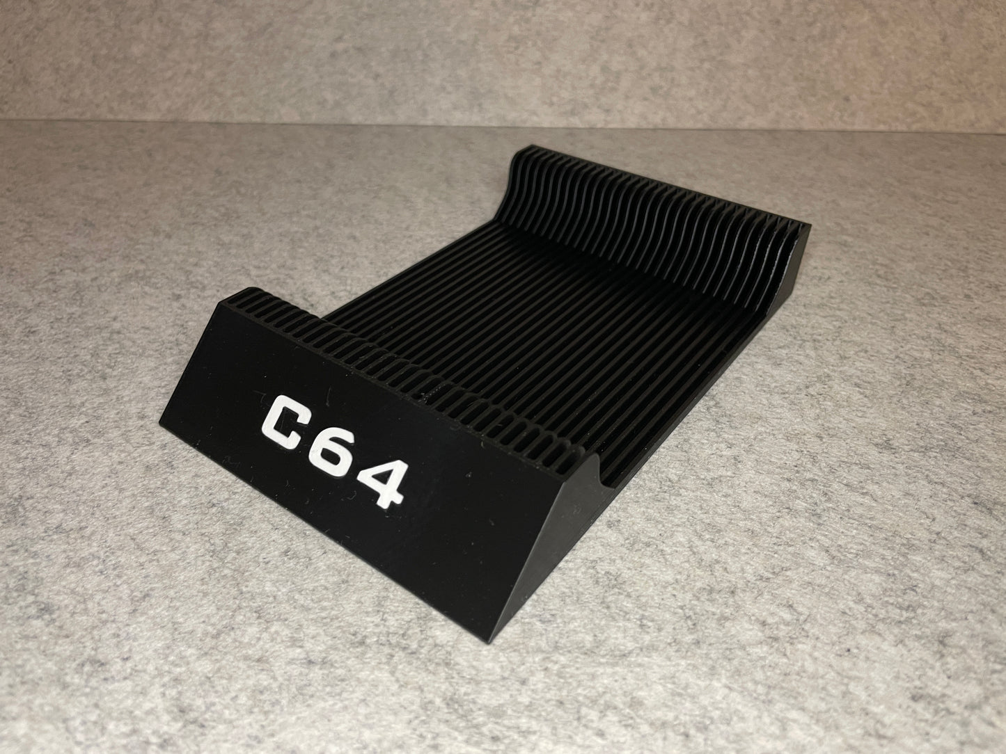 Spelställ för 30 spel till Commodore 64 (Floppy disks 5,25")