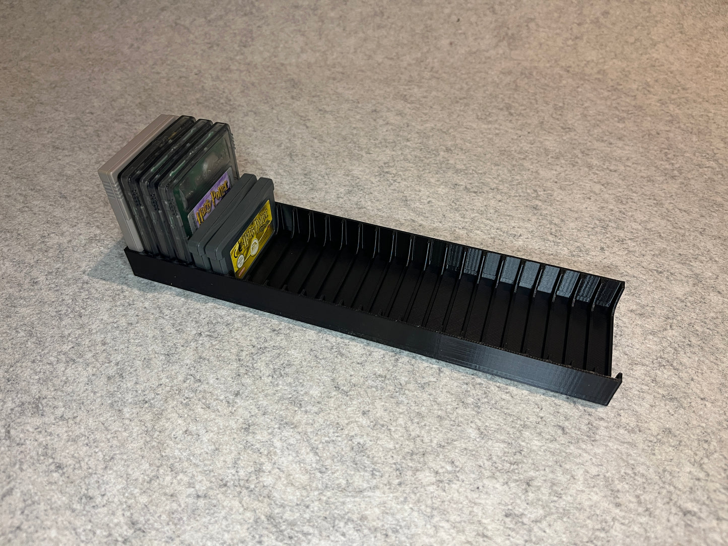 Spelställ för 25 spel till Gameboy Classic, Color, Advance