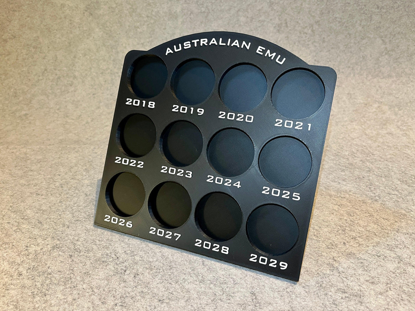 Display ställ för 12 1oz silvermynt Australian Emu samling