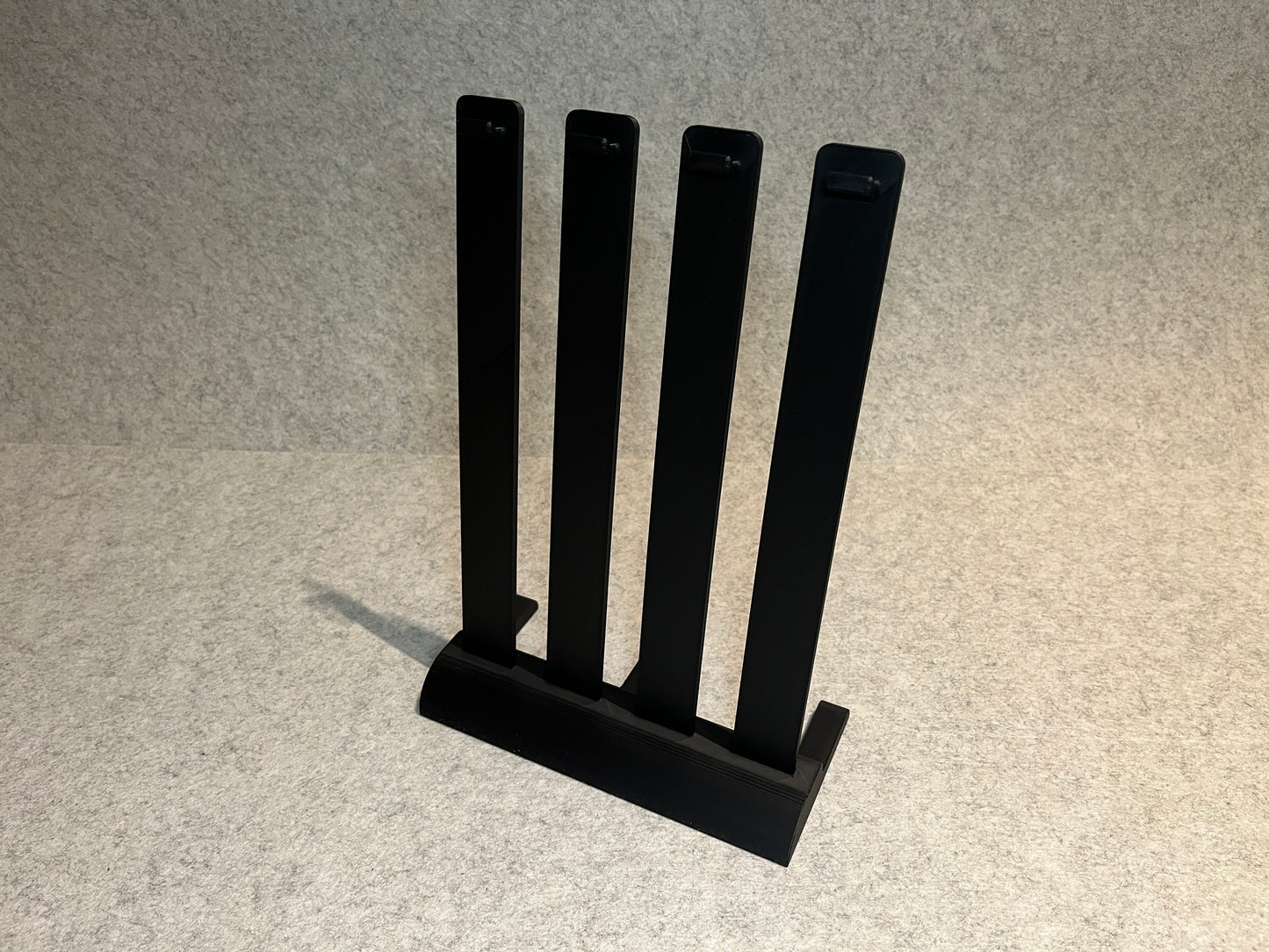 Display ställ för 4st klockor