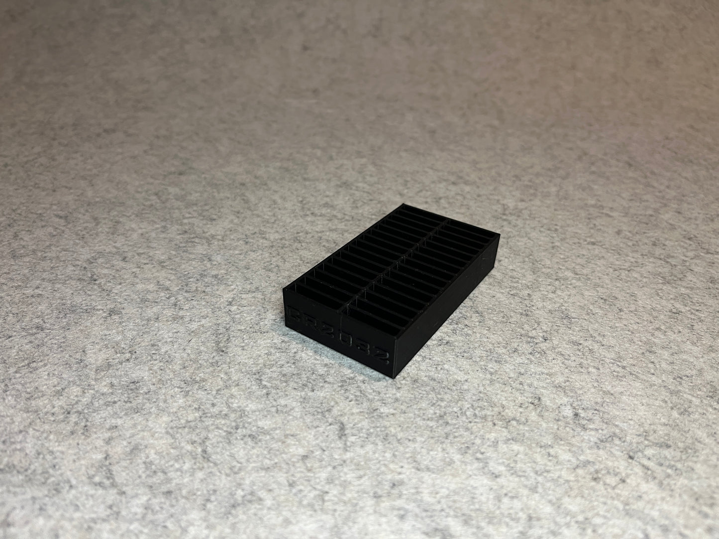 Ställ för 30st CR2032 batterier