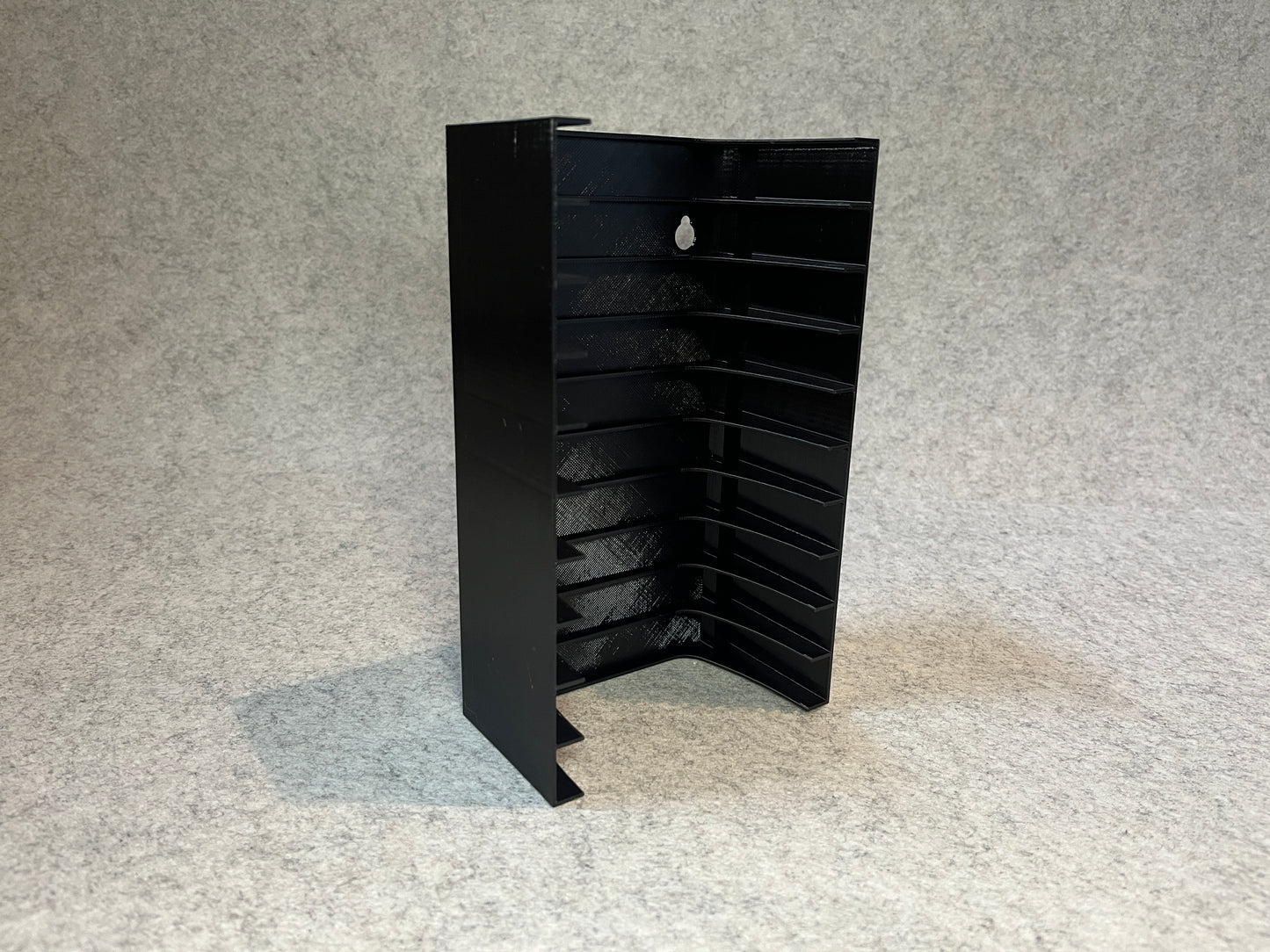 Vägghållare / spelställ för 10 spel till Nintendo Famicom