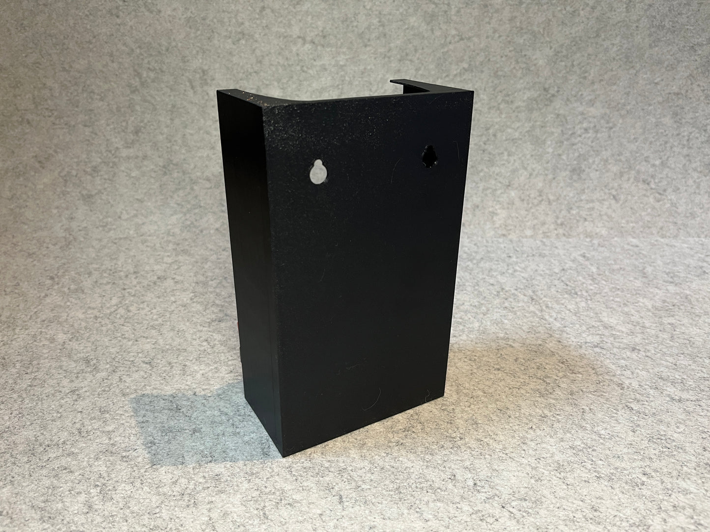 Vägghållare / spelställ för 10 spel till Nintendo Famicom