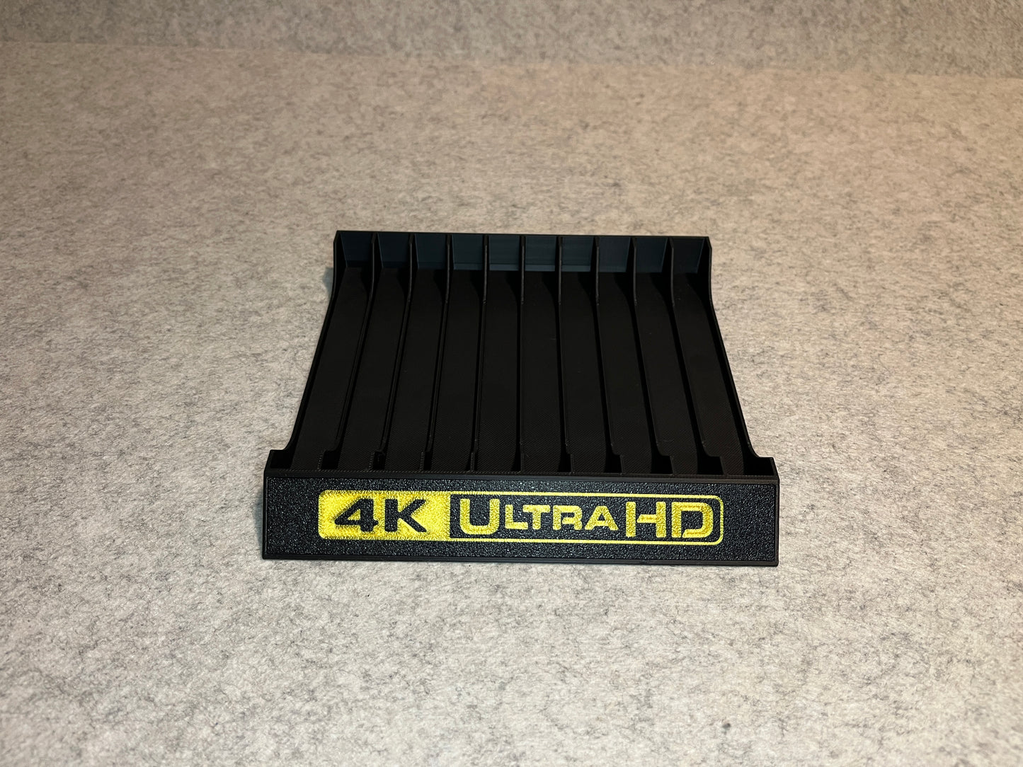 Ställ för 10 4K UltraHD filmer