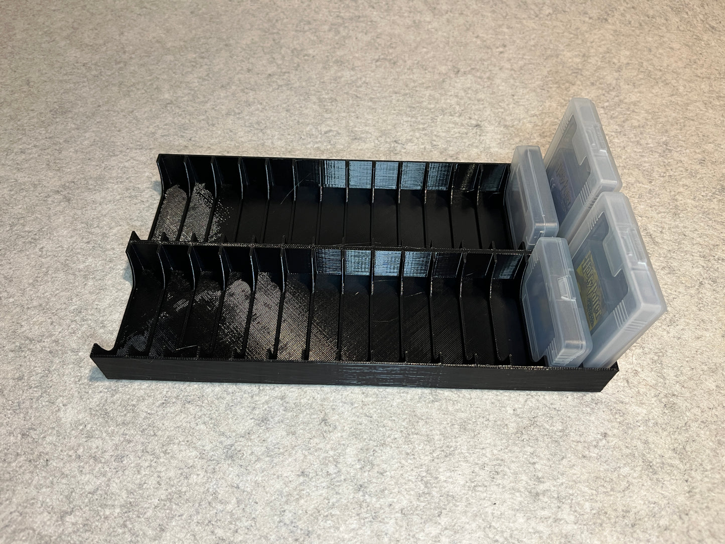 Spelställ för 30 spel till Gameboy Classic, Color, Advance i skyddsfodral