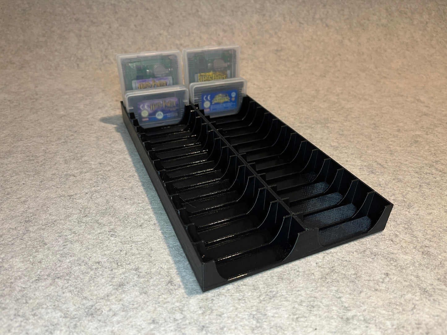 Spelställ för 30 spel till Gameboy Classic, Color, Advance i skyddsfodral