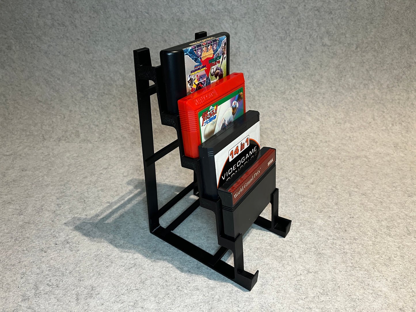 Displayställ för 6 Famicom / Sega Mega Drive / Master System-kassetter