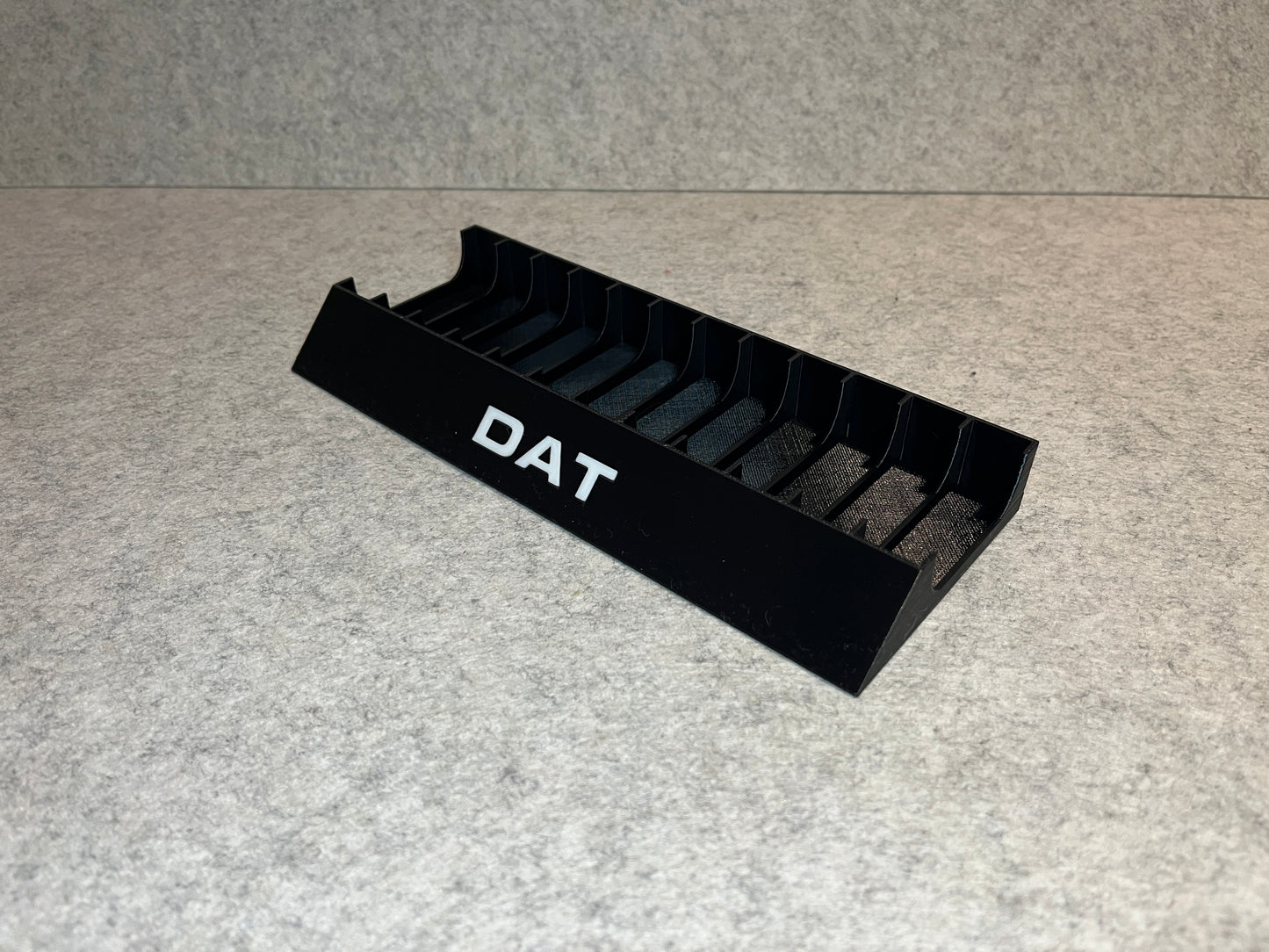 Ställ för 12 DAT kassettband
