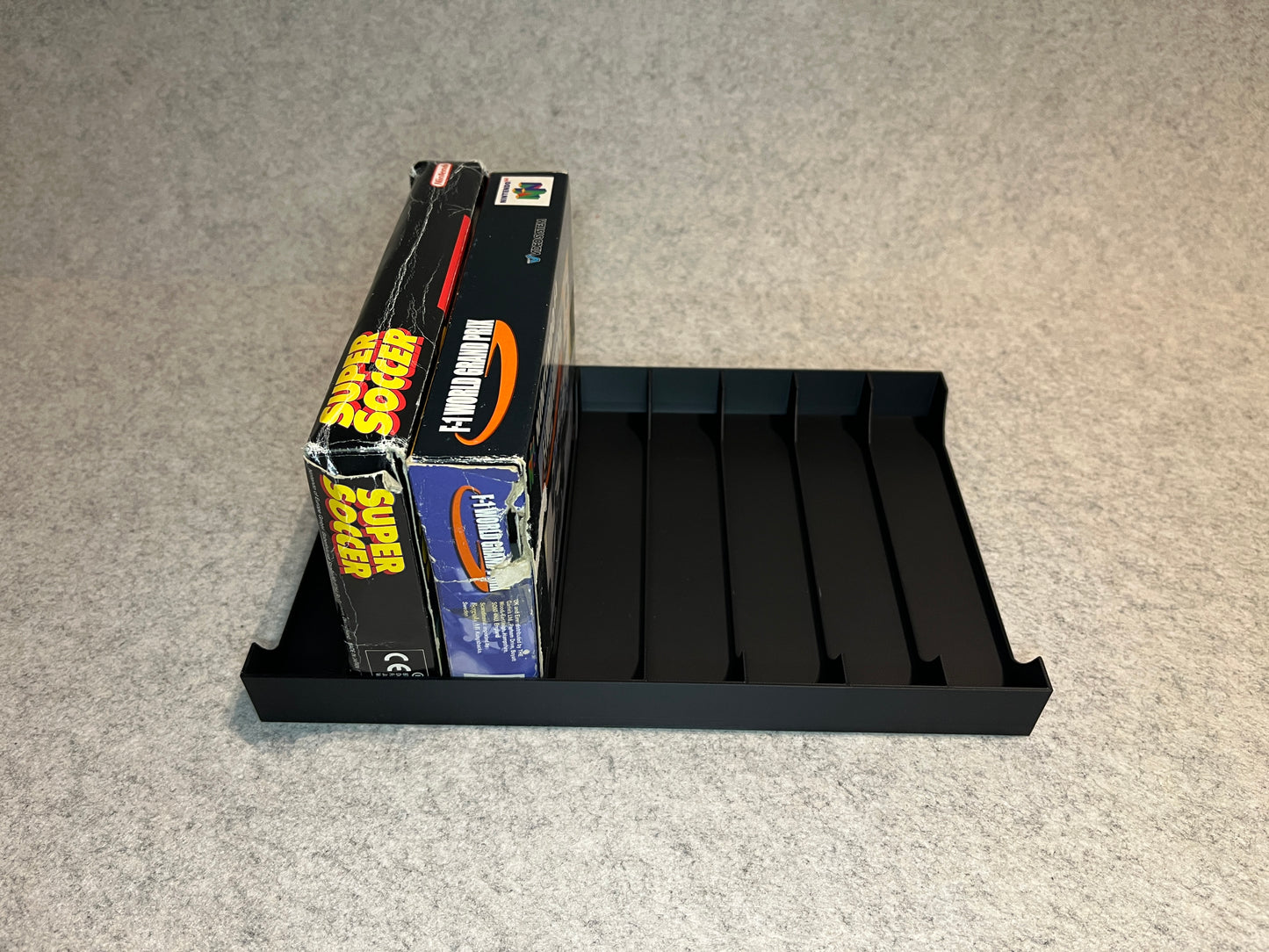 Spelställ för 8 inboxade N64 / SNES-spel - utan text