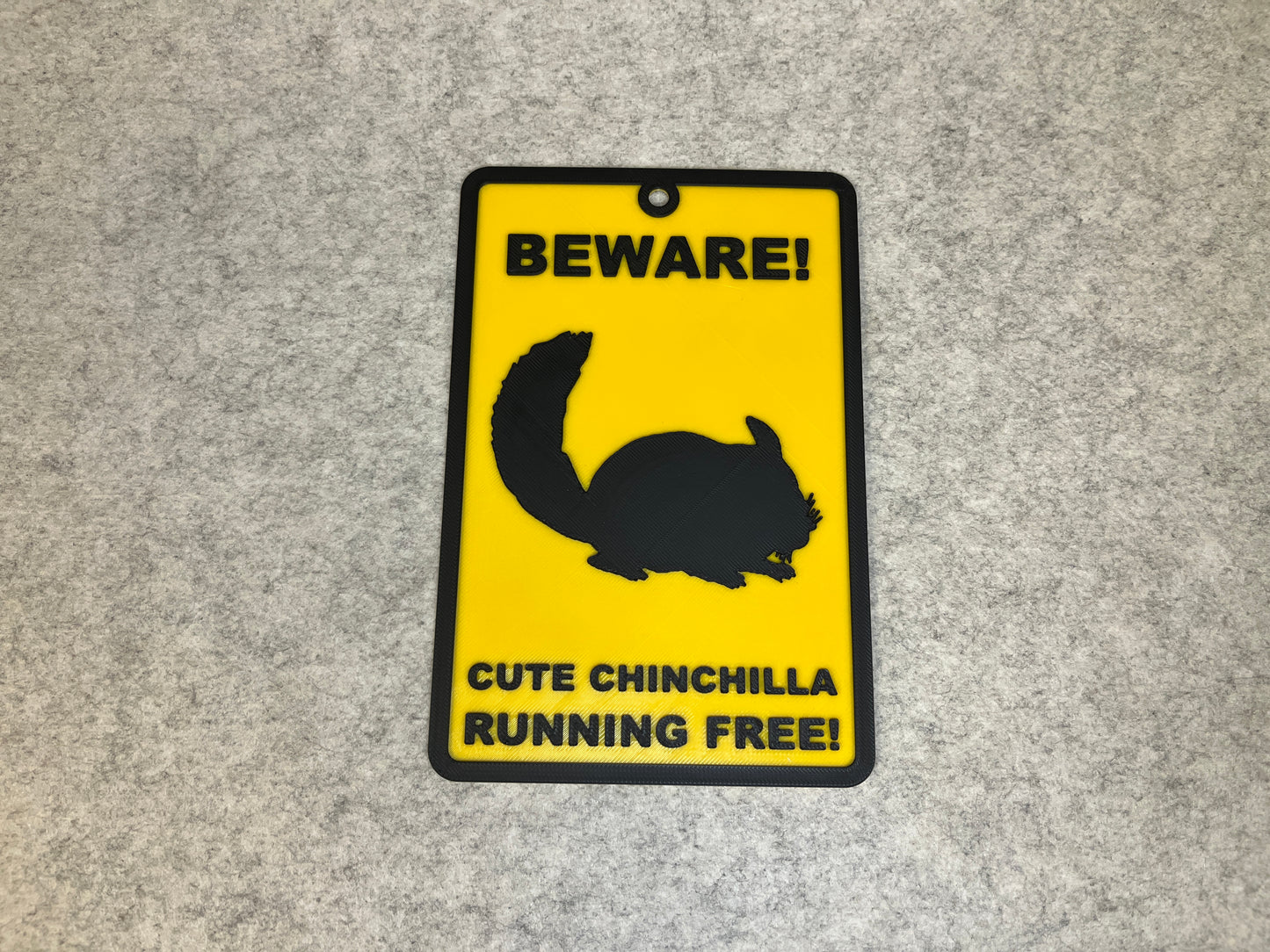 Väggdekor chinchilla - Beware Cute Chinchilla – bild 3