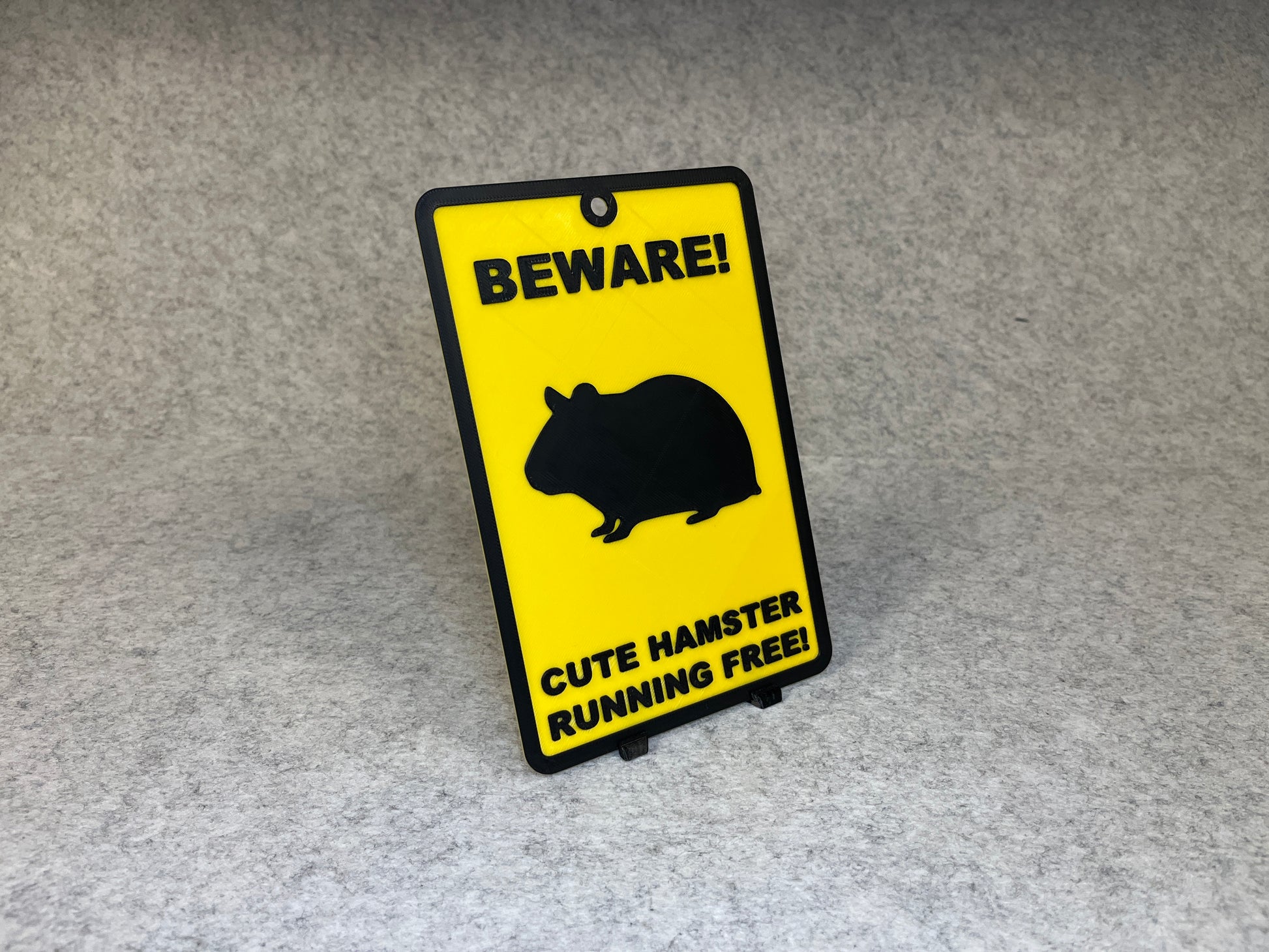 Väggdekor hamster - Beware Cute Hamster – bild 2