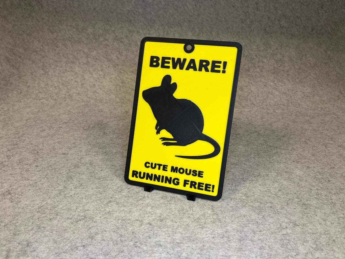 Väggdekor mus - Beware Cute Mouse